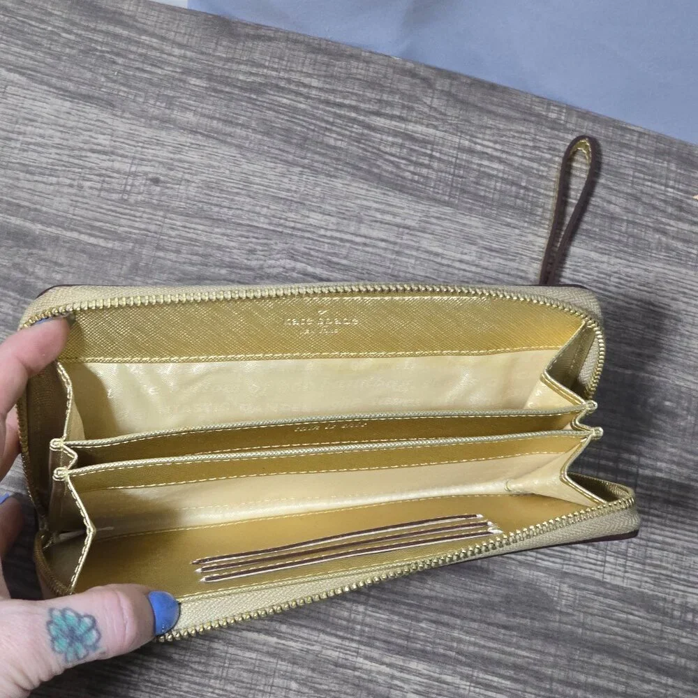 Kate Spade New York Gold Wallet Nylon Wristlet Zip Around Accordion Talk Is Chic